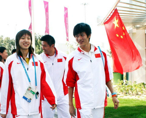 chn_baochunlai_56_agb06.jpg (84342 ֽ)