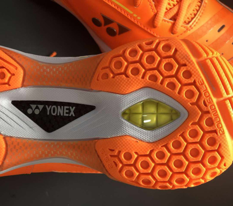 YONEX SHB65Z