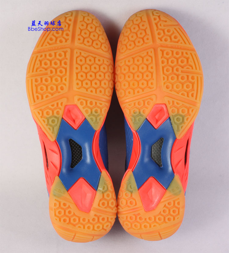 YONEX SHB-AMX��ë��Ь