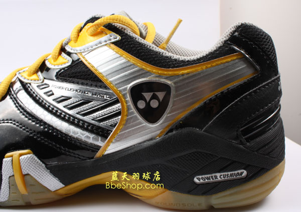 YONEX SHB-102LTD